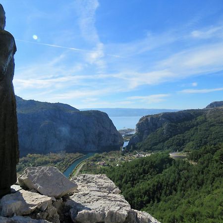 Apartment Hana Omiš Zewnętrze zdjęcie