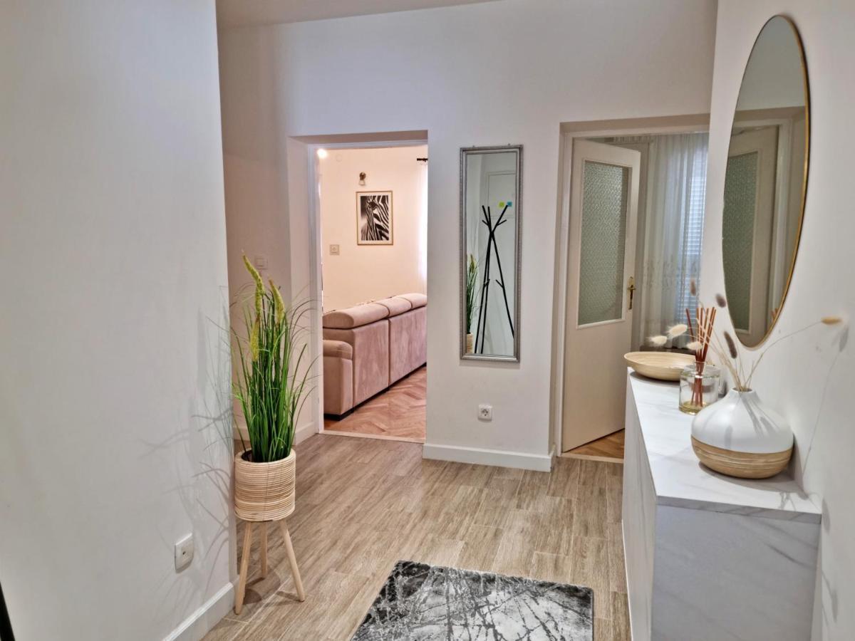 Apartment Hana Omiš Zewnętrze zdjęcie