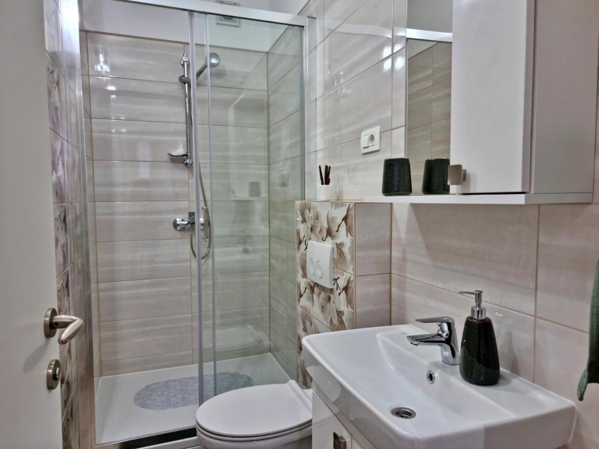 Apartment Hana Omiš Zewnętrze zdjęcie